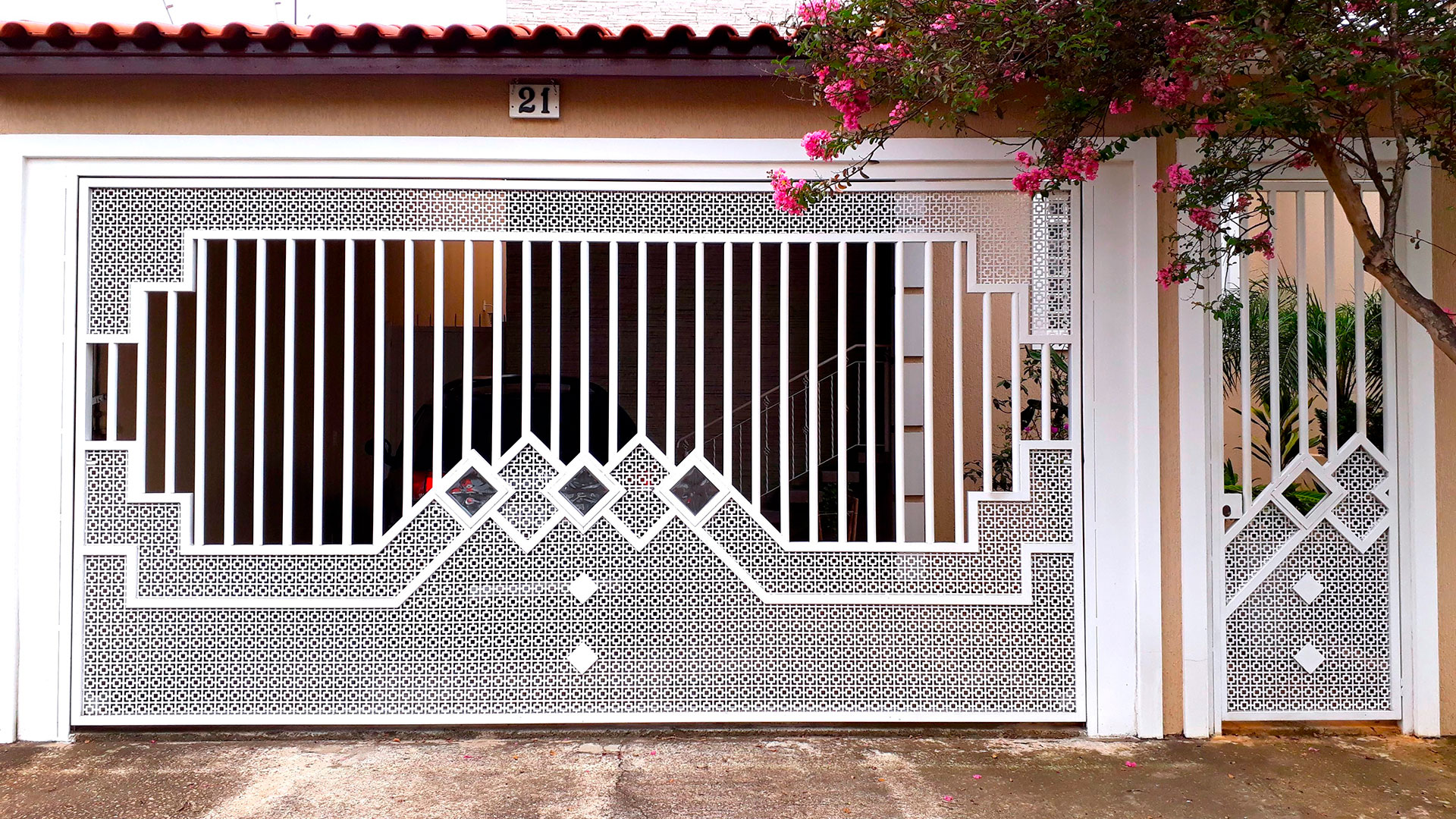 Equipe e oficina da Serralheria Carvalho em Sorocaba